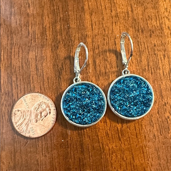 Vtg Joan Rivers Classics Collection Metallic Blue Druzy Round Dangle Earrings - Picture 4 of 5